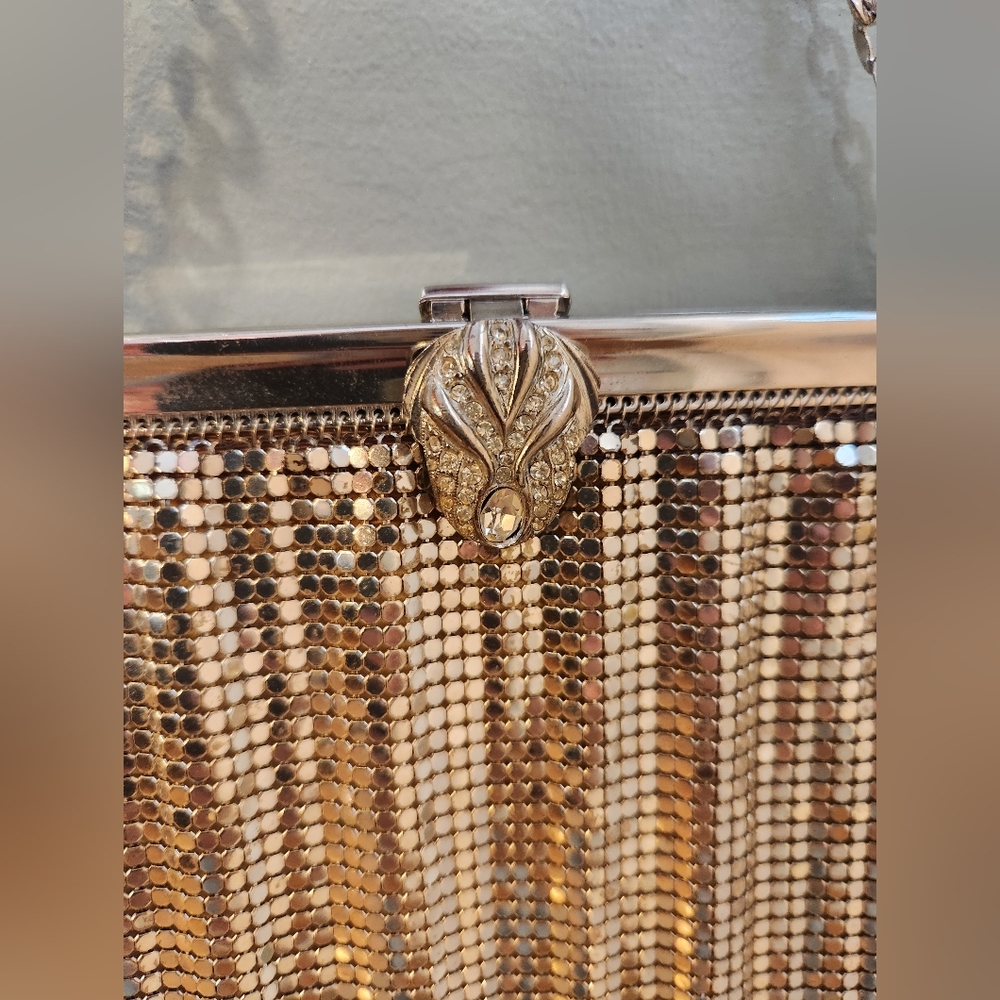 Vintage Whiting & Davis Gold Mesh Evening Bag ✨ Art Deco Clutch | USA Made - Picture 3 of 8